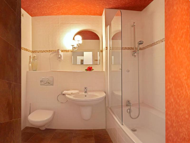 Hoteliere Scudo Aparthotel Ajaccio (Corsica)